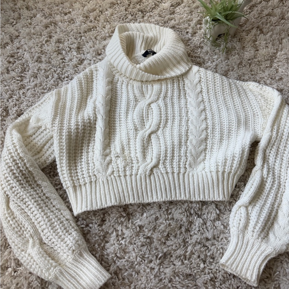 Hera Collection Cream Cable Knit thick knit Turtleneck Sweater
